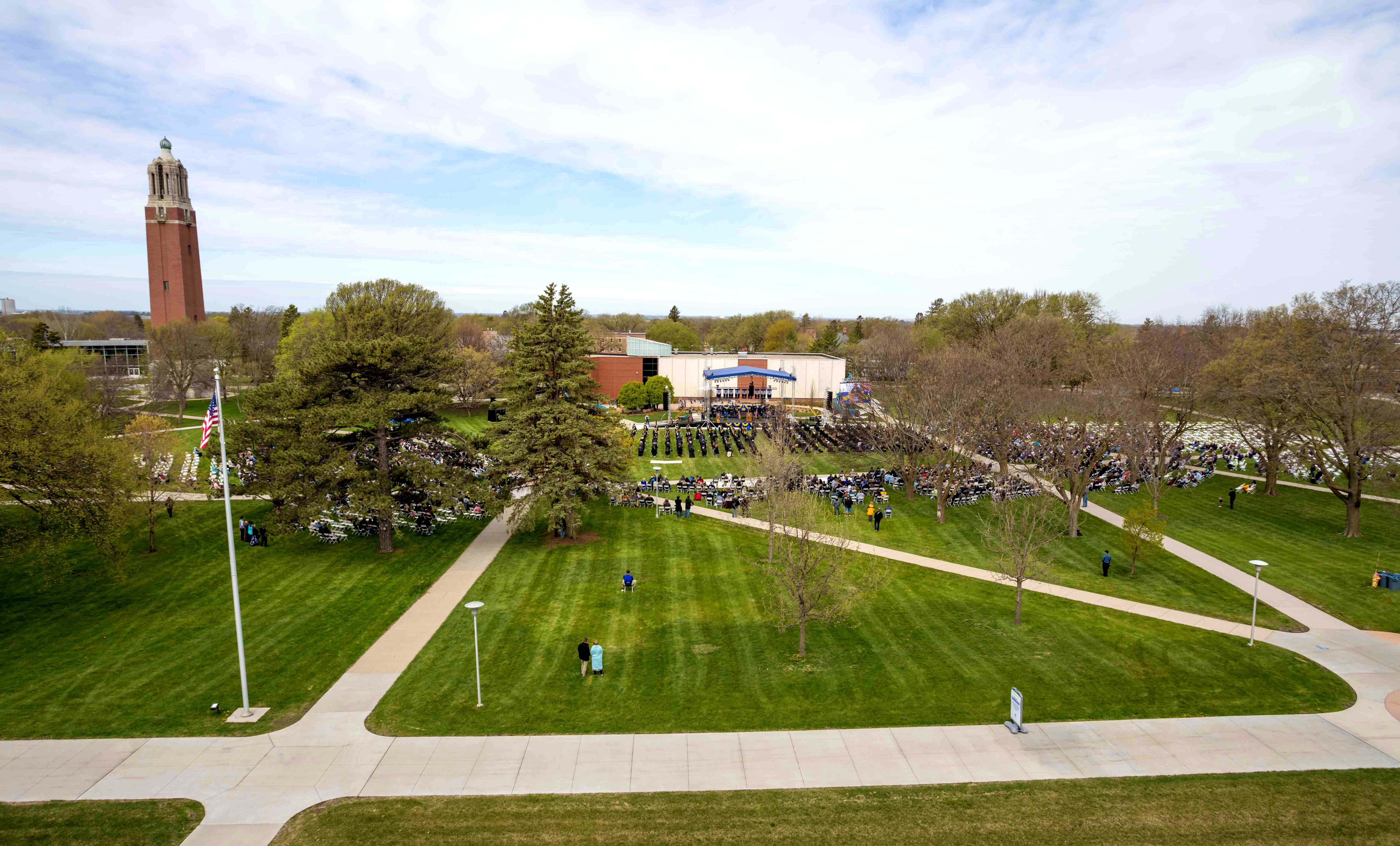 Outdoor Graduation STATE South Dakota State University Alumni